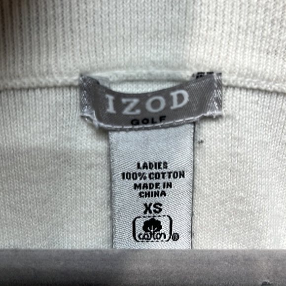 IZOD Woman’s Gold Sweater Vest - Picture 4 of 5
